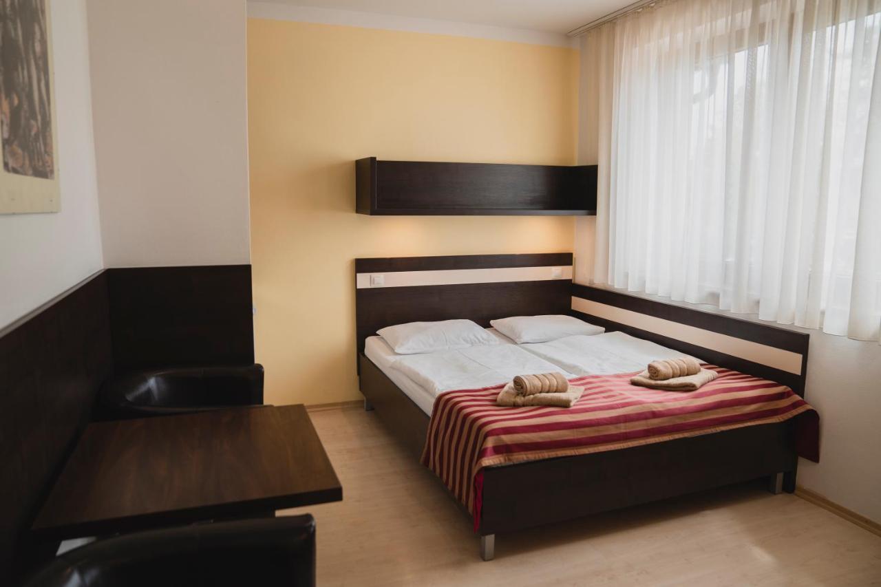 Apartman Angelika Besenova Luaran gambar
