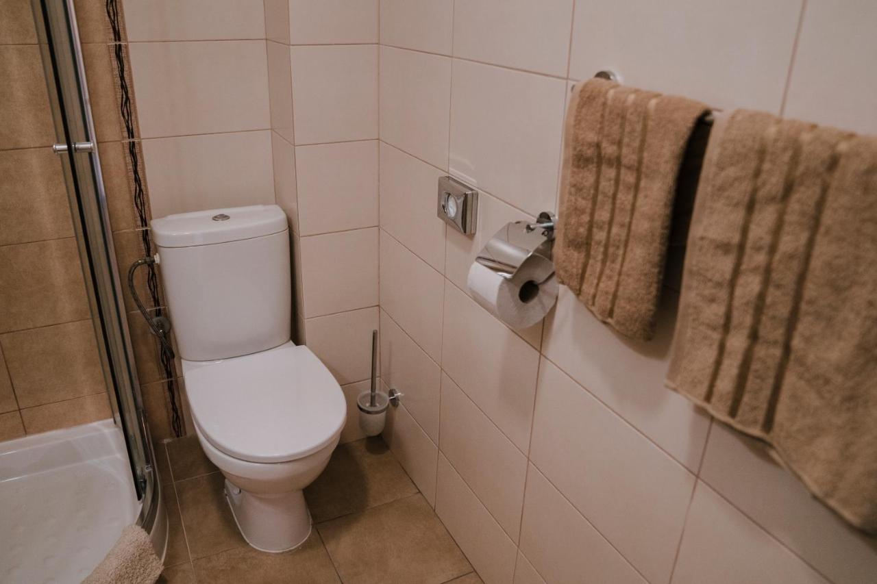 Apartman Angelika Besenova Luaran gambar